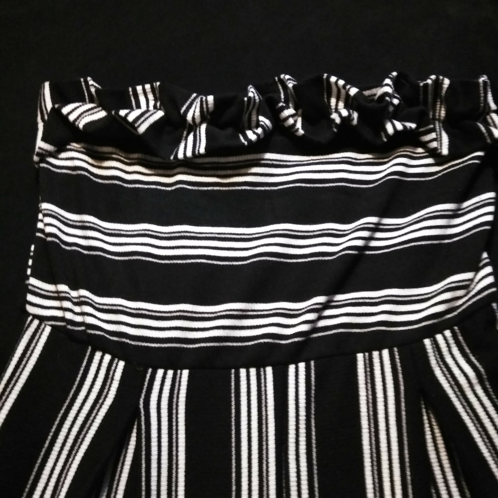 Jumpsuit strapless jumpsuit. Size s